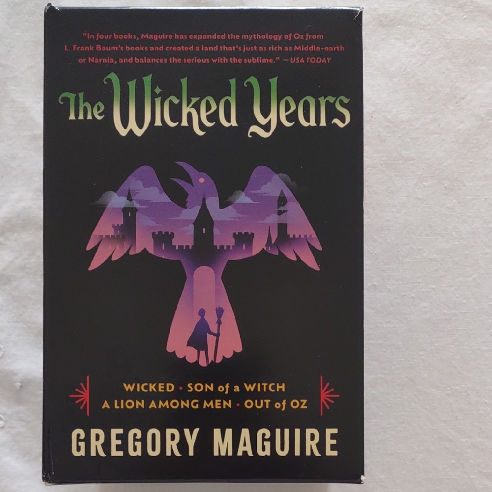 "Wicked"  4 book set brand new. one owner.